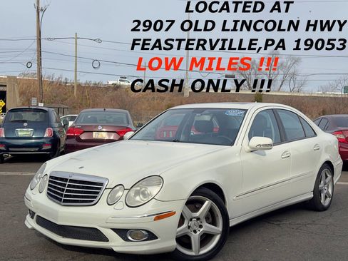 Used 2009 Mercedes-Benz E 350 4MATIC Sedan image 1
