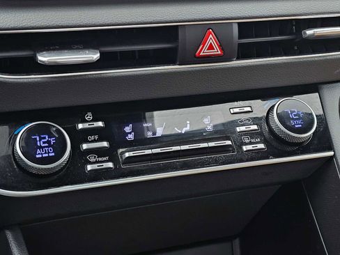 Used 2021 Hyundai Sonata Limited w/ Winter Weather Package image 31