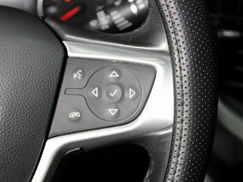 Used 2020 GMC Acadia SLE w/ Driver Convenience Package image 22