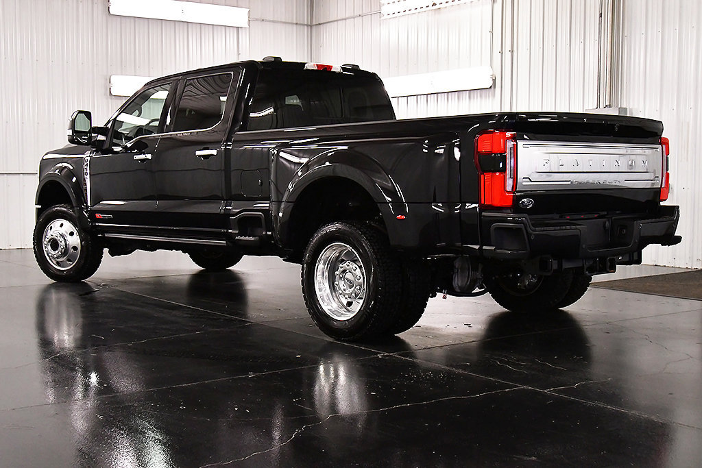Used 2026 Ford F450 Platinum w/ Platinum Plus Package AWD/4WD image 5