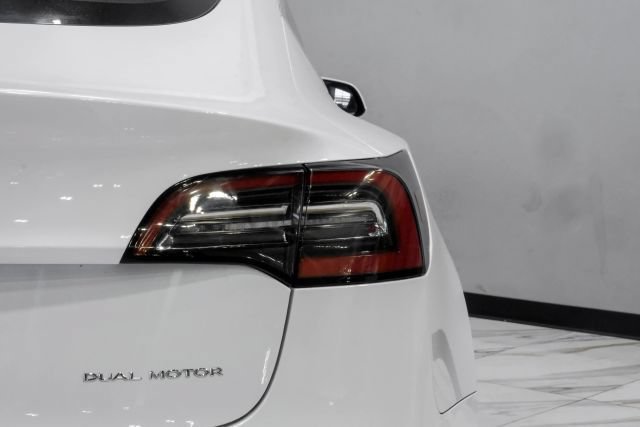 Used 2020 Tesla Model 3 Long Range AWD/4WD image 53