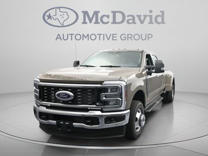 New 2026 Ford F350 Lariat w/ Lariat Premium Package
