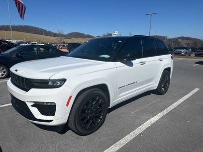 Used 2025 Jeep Grand Cherokee Summit