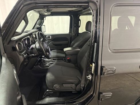 Used 2022 Jeep Wrangler Unlimited Sport image 7