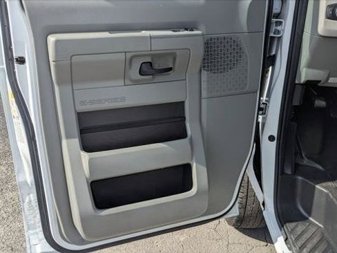 Used 2023 Ford E-350 and Econoline 350 Super Duty w/ Power Windows & Locks Group RWD image 13