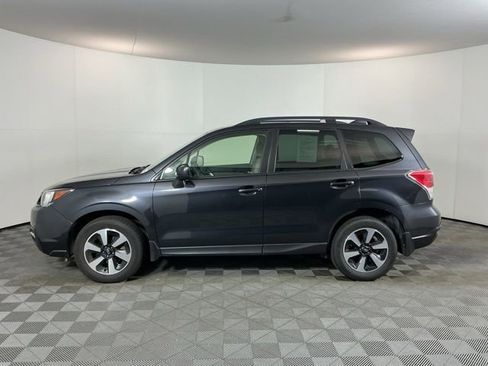 Used 2018 Subaru Forester 2.5i Premium AWD/4WD image 8