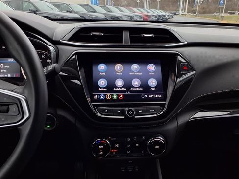 Used 2021 Chevrolet TrailBlazer ACTIV w/ Technology Package image 15