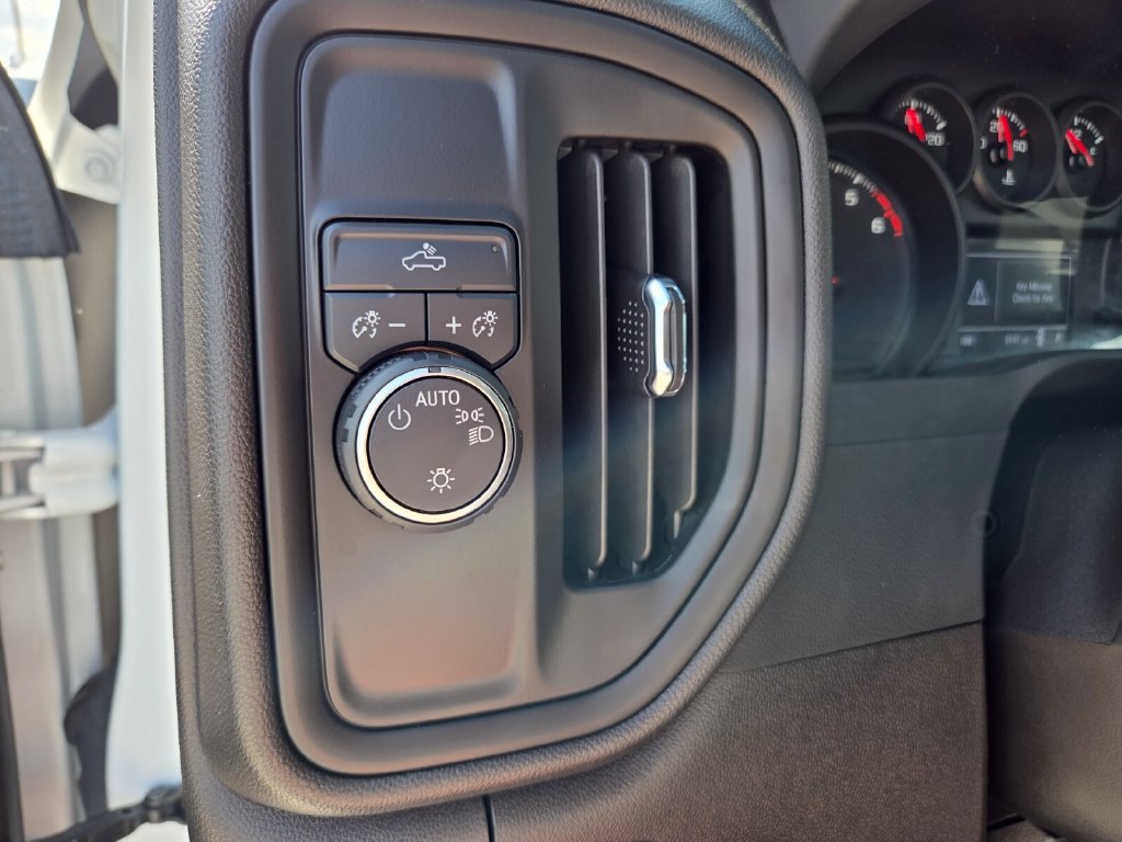 Used 2025 Chevrolet Silverado 2500 W/T RWD image 21