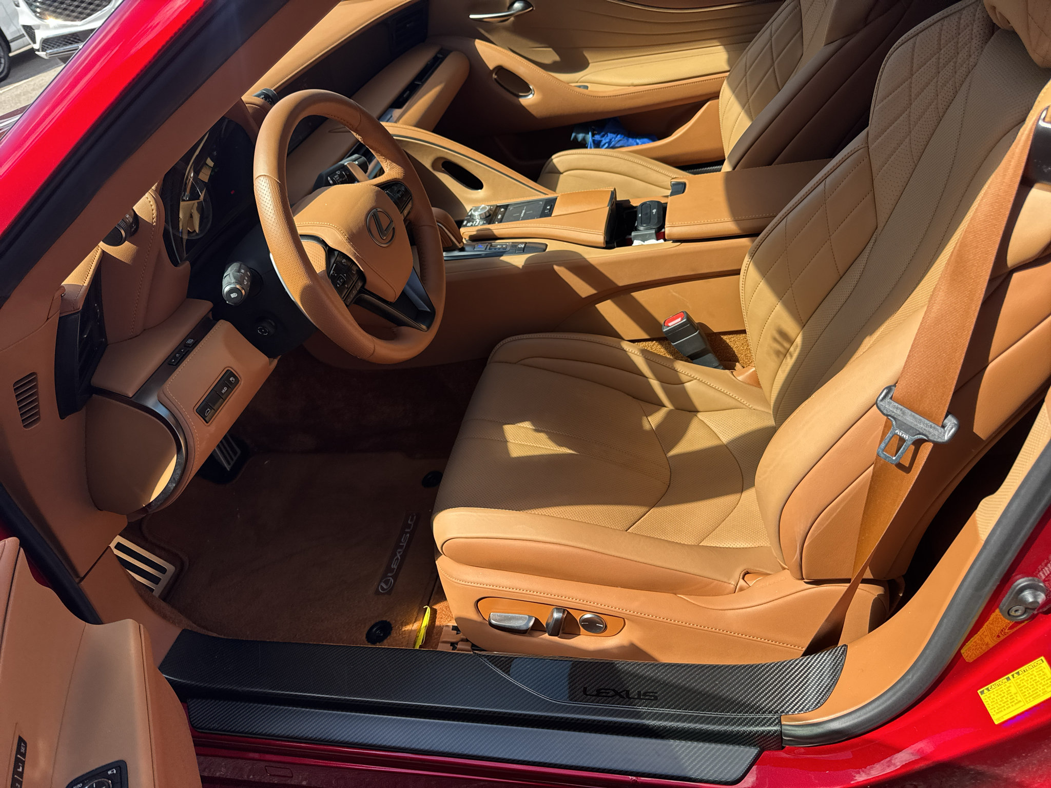 Used 2022 Lexus LC 500 Convertible w/ Touring Package RWD image 11