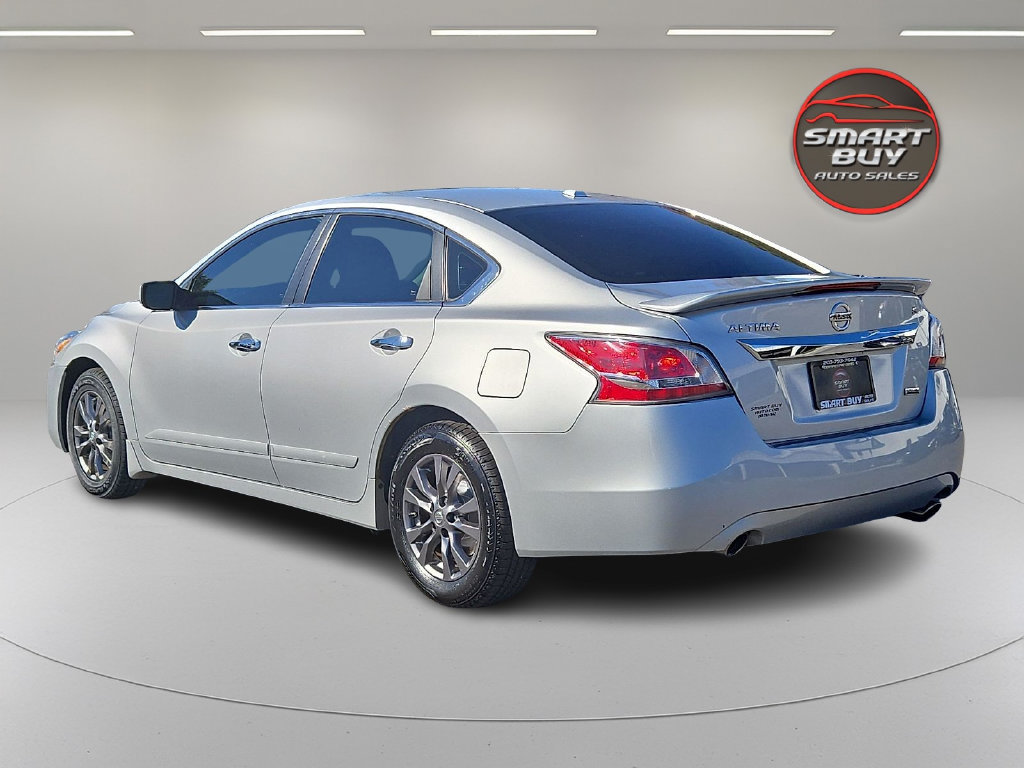 Used 2015 Nissan Altima 2.5 S w/ Special Edition Package FWD image 7