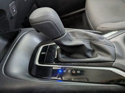 Used 2025 Toyota Corolla LE image 12