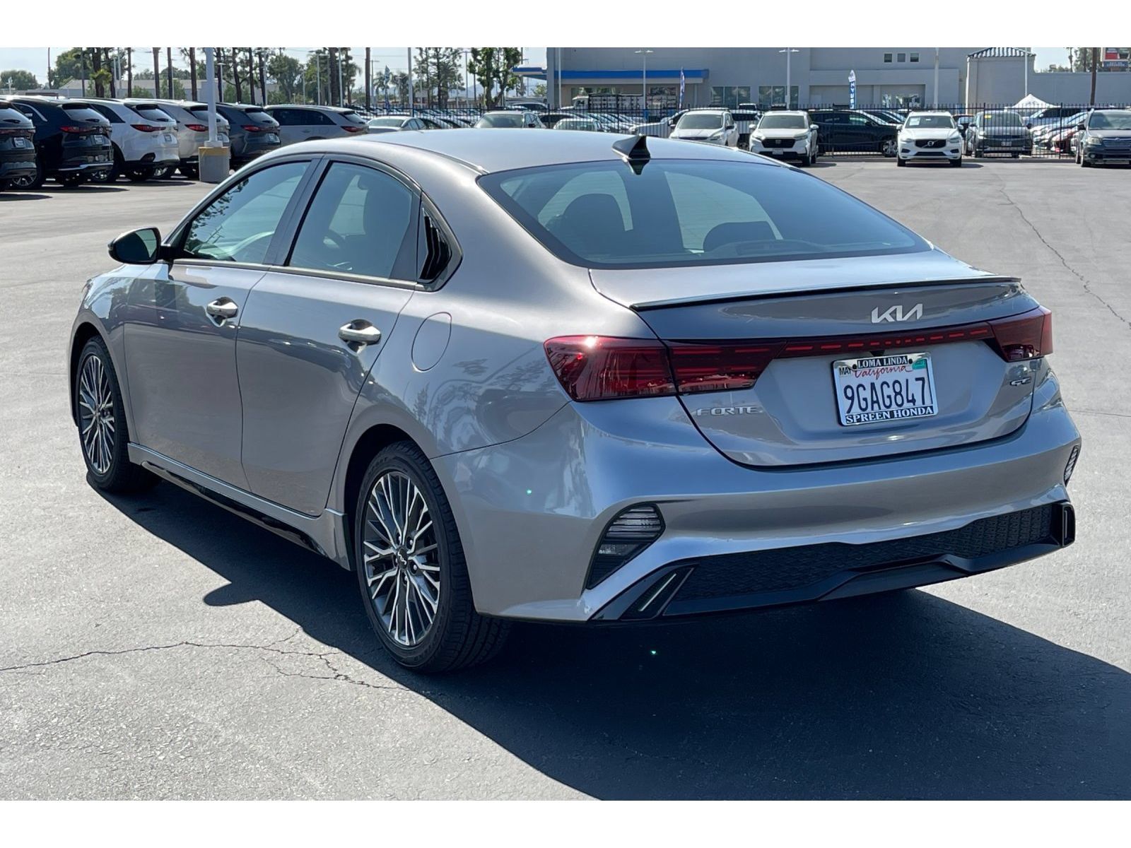 Used 2023 Kia Forte GT-Line FWD image 3