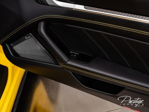 Used 2022 Porsche 911 Turbo S image 41