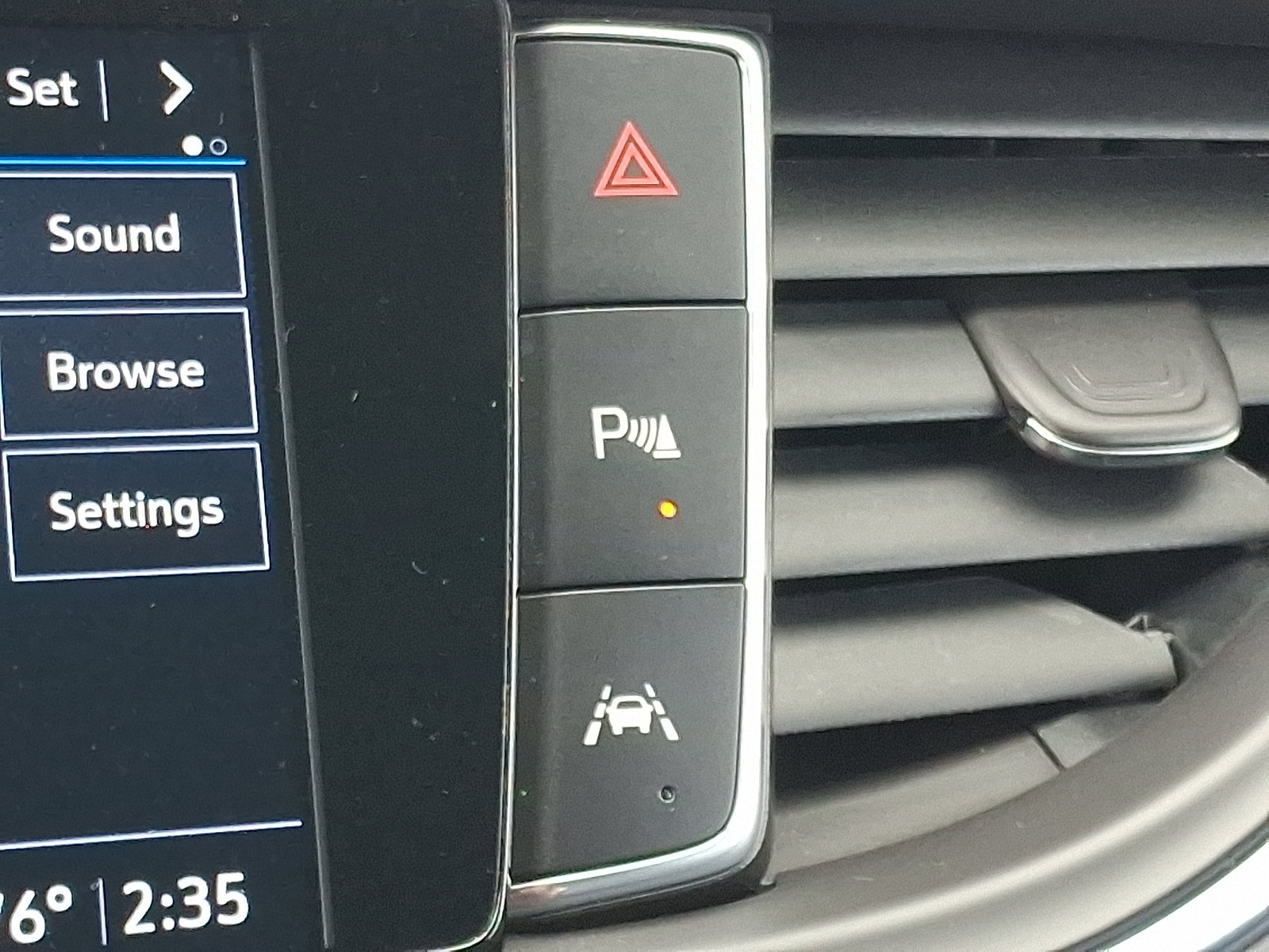 Used 2023 Buick Enclave Essence AWD/4WD image 24
