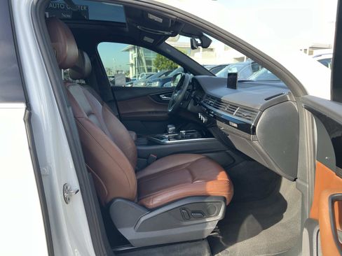 Used 2019 Audi Q7 3.0T Premium image 32