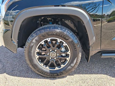 Used 2024 Toyota Tundra SR5 w/ TRD Off-Road Package AWD/4WD image 40