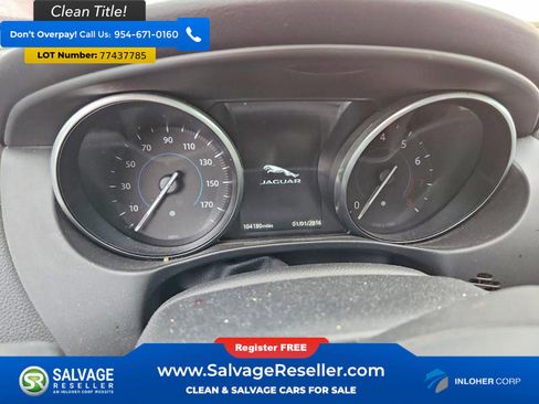 Used 2018 Jaguar XE Prestige RWD image 12