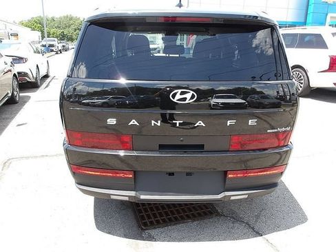 Certified 2026 Hyundai Santa Fe SE AWD/4WD image 6
