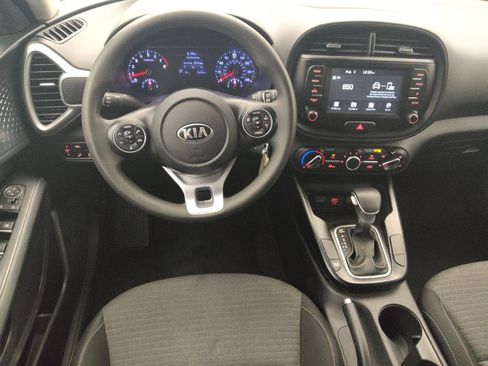 Used 2021 Kia Soul S FWD image 22