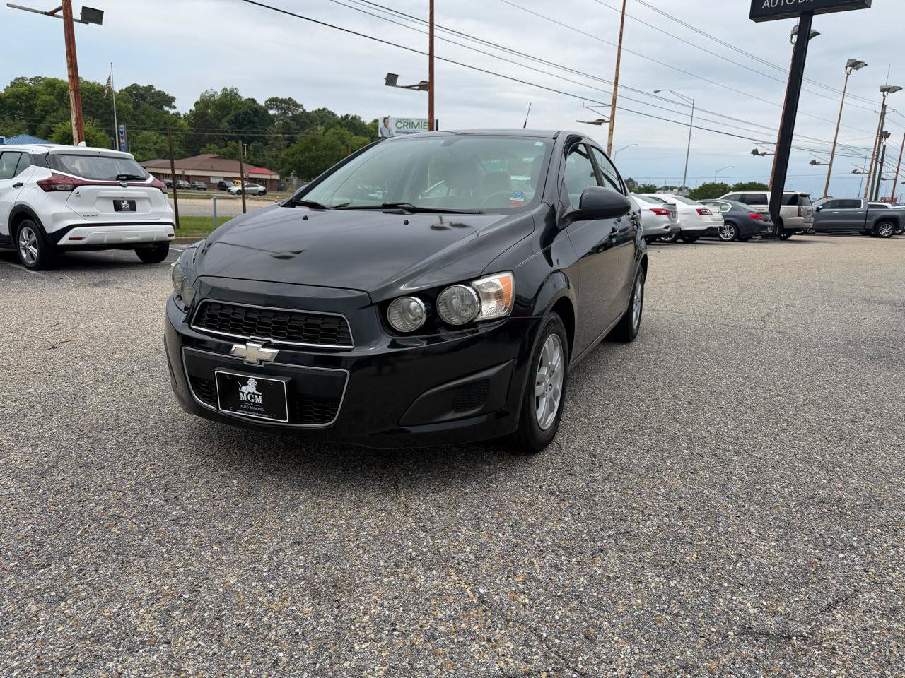 Used 2014 Chevrolet Sonic LT FWD image 10