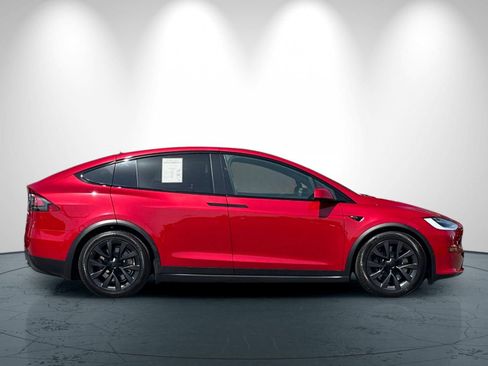 Used 2022 Tesla Model X Plaid AWD/4WD image 3