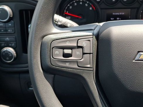 Used 2026 Chevrolet Silverado 1500 W/T AWD/4WD image 21
