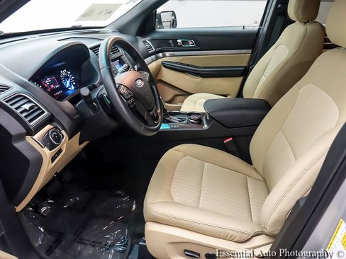 Used 2017 Ford Explorer 4WD image 9