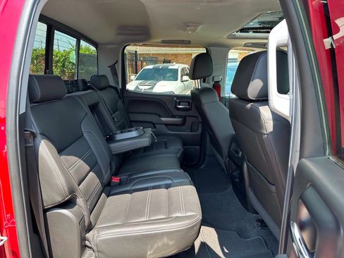 Used 2018 GMC Sierra 1500 Denali AWD/4WD image 16
