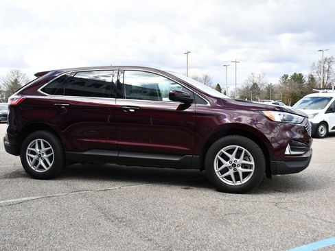 Used 2024 Ford Edge SEL w/ Convenience Package AWD/4WD image 8