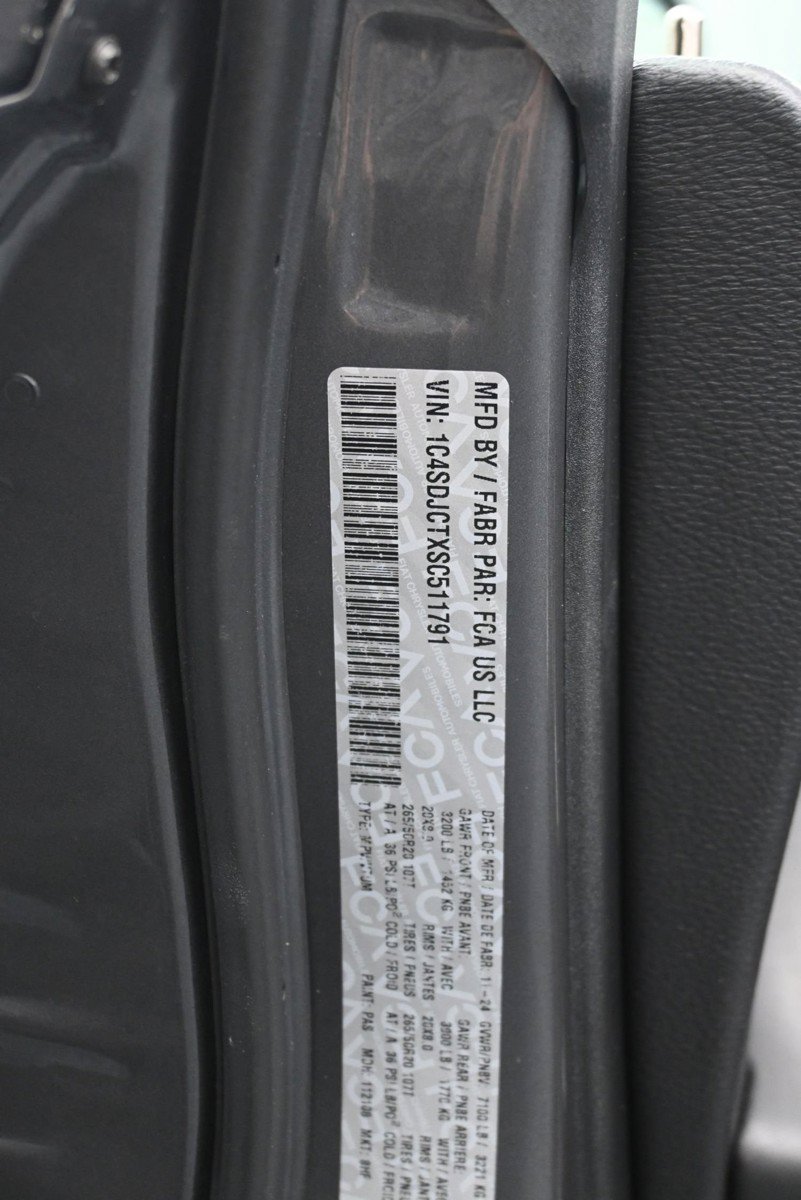 Used 2025 Dodge Durango R/T AWD/4WD image 26