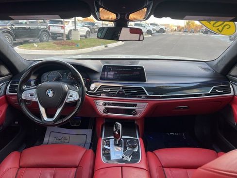 Used 2018 BMW 750i xDrive image 20