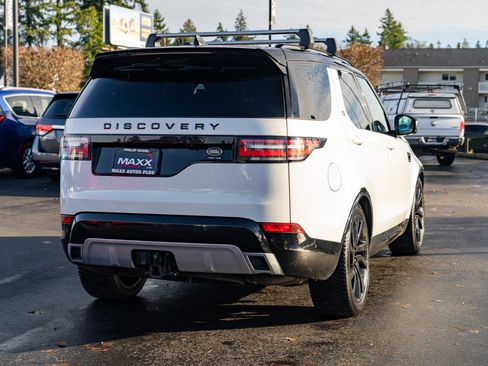 Used 2018 Land Rover Discovery HSE Luxury image 9