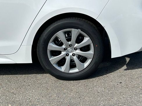 Certified 2026 Toyota Corolla LE FWD image 9