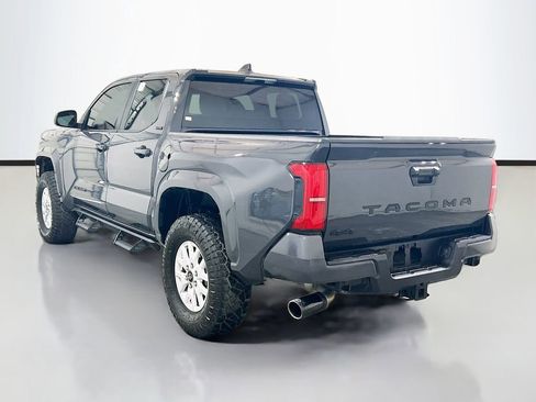Used 2025 Toyota Tacoma SR5 AWD/4WD image 6
