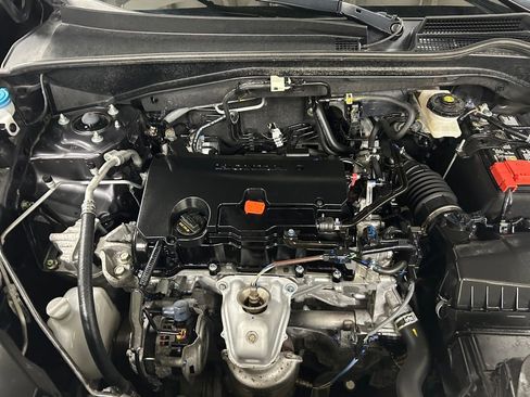 Used 2023 Honda HR-V LX image 10