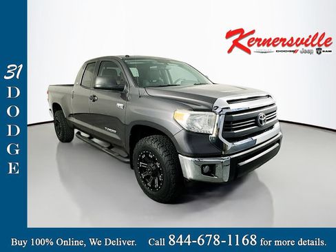 Used 2015 Toyota Tundra SR5 w/ SR5 Upgrade Package RWD image 1