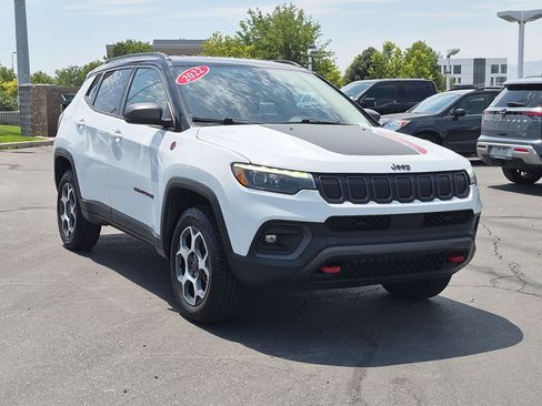 Used 2022 Jeep Compass Trailhawk w/ Trailhawk Elite Group AWD/4WD image 8
