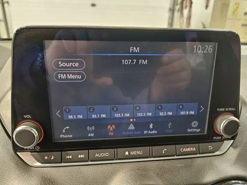 Used 2020 Nissan Sentra SV image 24