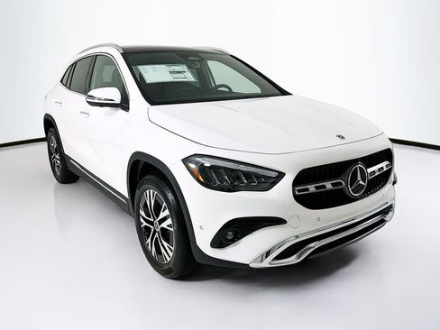 New 2026 Mercedes-Benz GLA 250 image 1