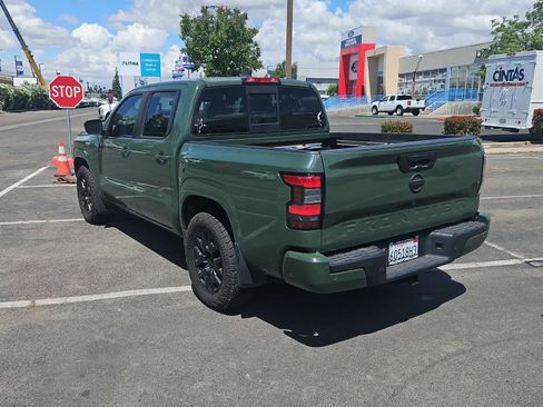 Used 2022 Nissan Frontier SV image 6