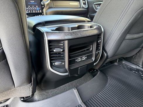 Used 2023 RAM 1500 Big Horn AWD/4WD image 27
