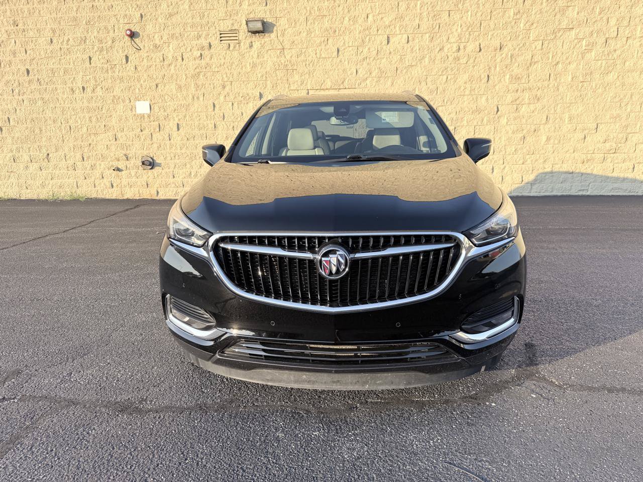 Used 2020 Buick Enclave Premium w/ Trailering Package, 5000 lbs. AWD/4WD image 10