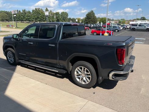 Used 2020 GMC Sierra 1500 SLT w/ SLT Premium Plus Package AWD/4WD image 3