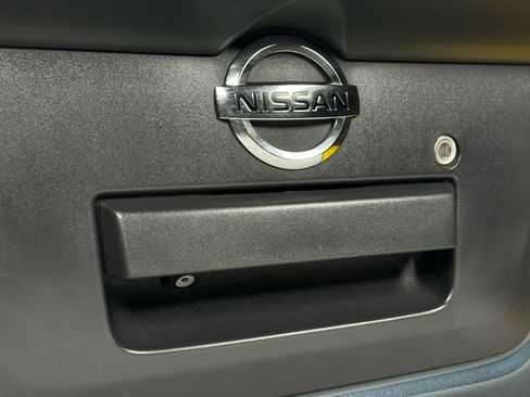 Used 2014 Nissan Frontier PRO-4X w/ Pro-4x Luxury Package image 11