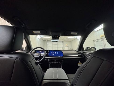 New 2026 Chevrolet Traverse LT w/ Driver Confidence Package image 20