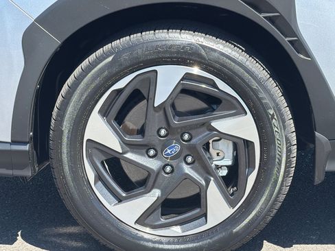 Used 2024 Subaru Crosstrek 2.5i Limited w/ Crosstrek Mirror Package AWD/4WD image 26