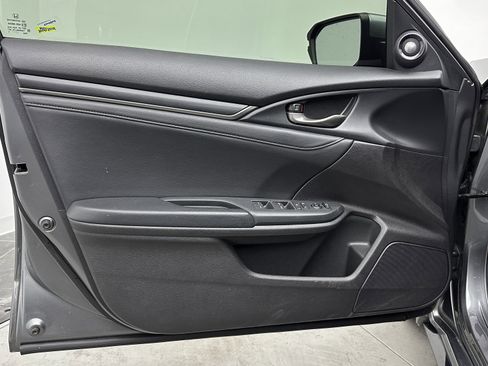 Used 2021 Honda Civic Sport Touring image 11