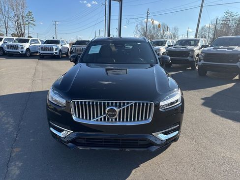 Used 2024 Volvo XC90 B5 Plus w/ Protection Package Premier image 8