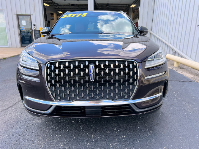 Used 2023 Lincoln Corsair Grand Touring w/ Equipment Group 302A AWD/4WD image 4