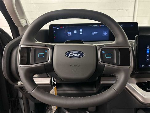 New 2026 Ford Expedition Active AWD/4WD image 12